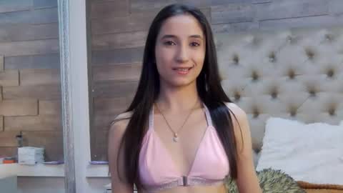 carolinahart online show from November 2025 09:03:02 PM