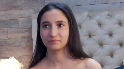 carolinahart online show from January 2026 06:42:02 PM