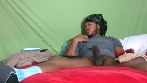 carolinayungin96 online show from October 2025 05:19:02 PM