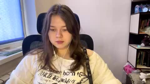 Snapshot of carolindueno chatting on March 2026 07:36:01 AM carolindueno online show from March 2026 07:36:01 AM