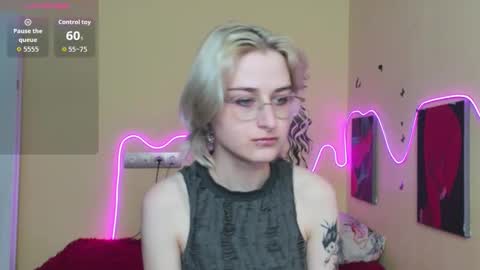 Snapshot of caroline_carterr chatting on October 2025 02:56:02 AM Caroline online show from October 2025 02:56:02 AM