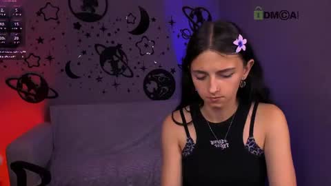 Snapshot of caroline_honeyy chatting on July 2026 03:03:02 PM Caroline online show from July 2026 03:03:02 PM