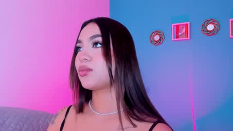 CarolineeGarcia online show from February 2025 01:42:01 PM