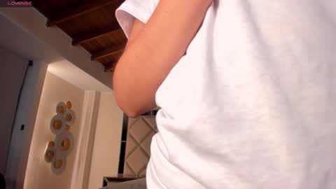 Snapshot of carolinegrace_ chatting on January 2026 09:46:02 AM Caro online show from January 2026 09:46:02 AM