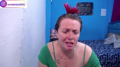 Carolinhe  online show from March 2026 02:42:01 PM