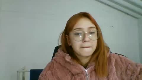 carolinnapinkman online show from May 2026 08:10:02 PM