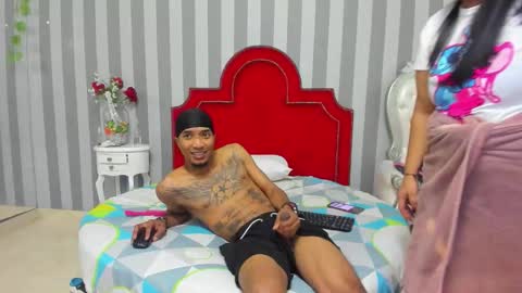 Snapshot of caroyandy chatting on February 2026 12:43:02 PM caroyandy online show from February 2026 12:43:02 PM