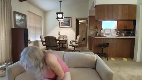 carrie_linn online show from June 2026 07:19:01 PM
