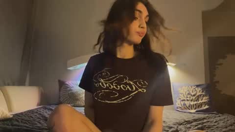 Snapshot of carry_hai chatting on November 2025 11:18:01 PM Carry online show from November 2025 11:18:01 PM