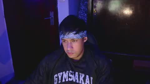      online show from March 2025 04:45:02 AM