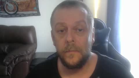 Snapshot of caseurdecue chatting on April 2026 10:08:02 AM AllenGallant online show from April 2026 10:08:02 AM