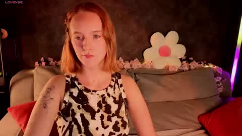 Snapshot of casey_sweeet chatting on July 2026 12:59:02 AM Casey sweeet online show from July 2026 12:59:02 AM