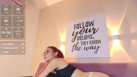 Casey online show from December 2025 03:44:02 AM