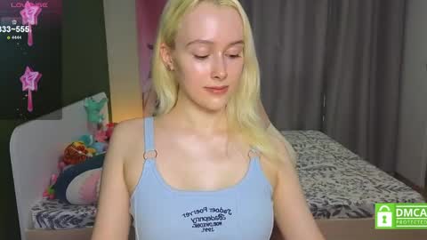 Snapshot of caseylabow chatting on May 2026 06:53:02 AM My name is Casey... Nice to meet you I will be happy to have funthumbs up please its important online show from May 2026 06:53:02 AM