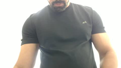 Snapshot of cashmastermuscle77 chatting on June 2026 02:12:01 PM cashmastermuscle77 online show from June 2026 02:12:01 PM