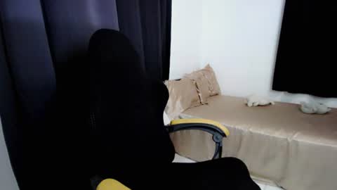 Snapshot of caspian_cum chatting on June 2026 02:11:02 AM cas online show from June 2026 02:11:02 AM