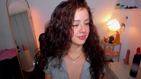 Cassie online show from October 2025 12:01:02 PM