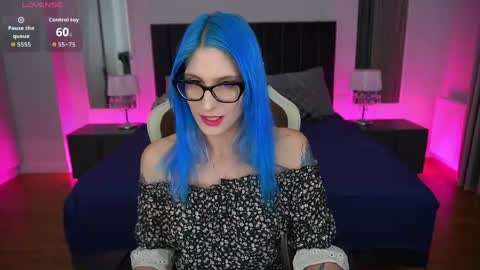 Snapshot of cassandrastars chatting on April 2026 09:17:01 PM Cassandra online show from April 2026 09:17:01 PM