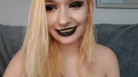 Snapshot of cassandratate chatting on January 2025 10:45:01 AM Casey Chris online show from January 2025 10:45:01 AM