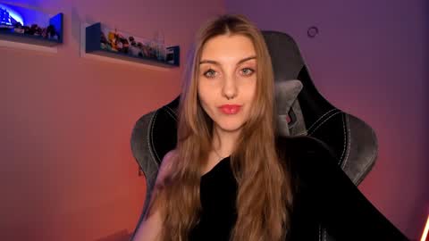 Seductress Cassia  FINDOM AND SADISM  NO NUDE online show from January 2025 07:07:01 PM