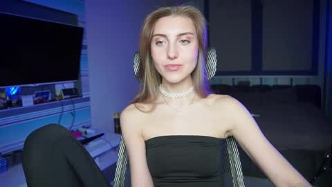 Seductress Cassia  FINDOM AND SADISM  NO NUDE online show from October 2025 04:26:01 PM