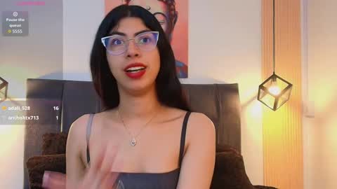 cassie_bloom online show from November 2025 08:33:02 PM
