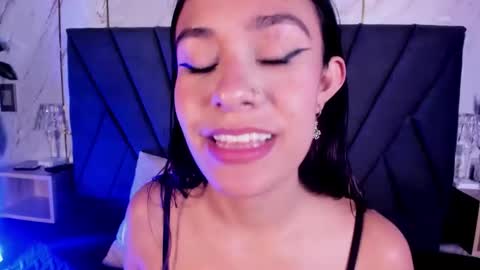 Cassie Jones online show from September 2025 02:33:02 AM