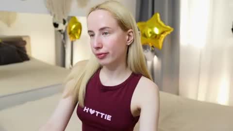 Snapshot of cassie_kelman chatting on June 2026 09:37:02 PM Cassie online show from June 2026 09:37:02 PM