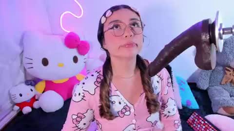 Snapshot of cassiebigass_ chatting on July 2026 03:48:02 PM Bela igzaii9r online show from July 2026 03:48:02 PM