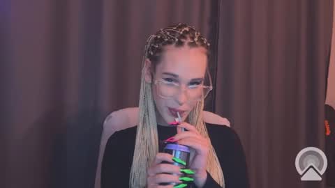 Cassie online show from December 2024 03:54:02 PM