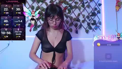 Snapshot of catagp chatting on December 2024 07:26:02 PM Sara online show from December 2024 07:26:02 PM