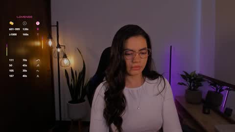 MACARENA online show from January 2026 08:14:01 PM