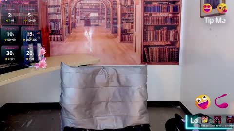 Queen Catalella online show from December 2025 03:23:02 AM