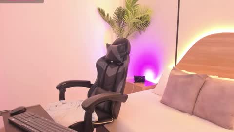 Snapshot of cataleya_castle chatting on March 2026 12:22:01 PM C A T E online show from March 2026 12:22:01 PM