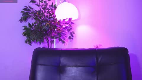 Catalina lovers online show from January 2026 07:11:01 PM