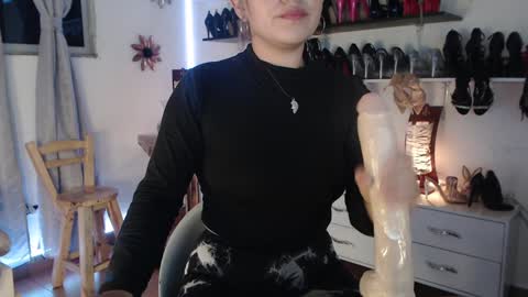 Catalina bruce2 online show from January 2025 07:28:02 AM