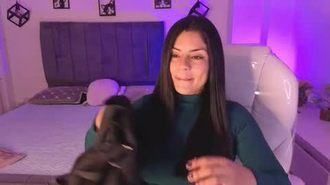 Catalina online show from October 2025 02:48:02 AM