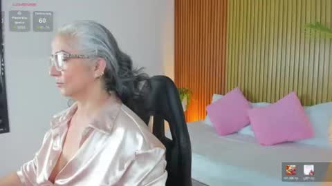 Snapshot of catalina_villan chatting on July 2026 06:23:02 PM C A T A L I N A online show from July 2026 06:23:02 PM