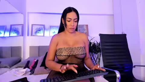 Catalina online show from January 2025 06:10:02 PM