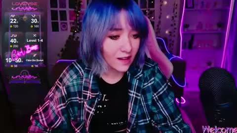 Snapshot of catharinejones chatting on July 2026 11:17:02 AM KettieHi My name is Katie I love drawing and I can play the guitar. And love dancing online show from July 2026 11:17:02 AM