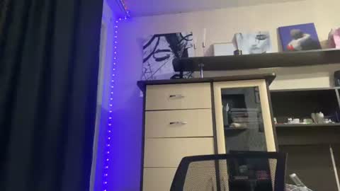 catherinepirs online show from June 2026 03:46:02 PM