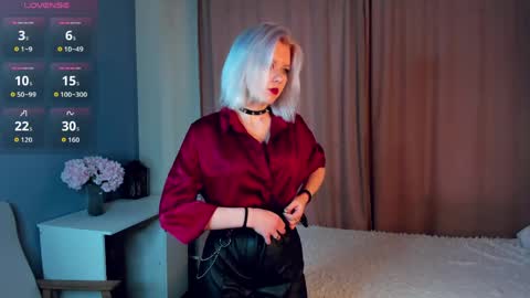 Mia online show from March 2026 11:10:02 AM