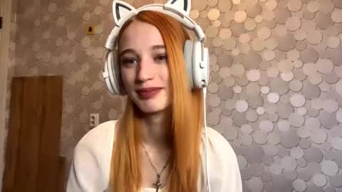 Snapshot of cathyhollands chatting on November 2025 07:20:01 AM Amelia online show from November 2025 07:20:01 AM