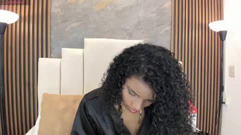 catiusca_reyes_03 online show from November 2025 01:26:02 PM