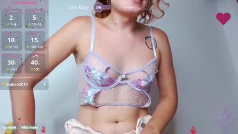 Snapshot of catnessa_ chatting on December 2024 12:52:01 AM Catalina Restrepo online show from December 2024 12:52:01 AM