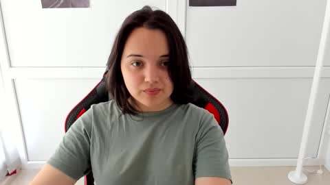 Snapshot of catrine_cute chatting on May 2026 06:42:02 AM Catrine online show from May 2026 06:42:02 AM