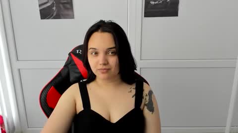Snapshot of catrine_cute chatting on May 2026 06:52:02 AM Catrine online show from May 2026 06:52:02 AM
