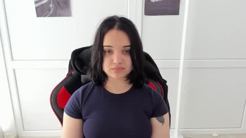 Snapshot of catrine_cute chatting on May 2026 09:17:01 AM Catrine online show from May 2026 09:17:01 AM
