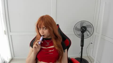 Snapshot of catrine_cute chatting on June 2026 09:25:02 AM Catrine online show from June 2026 09:25:02 AM