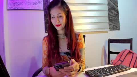 CATT EVANS online show from February 2025 12:48:01 AM